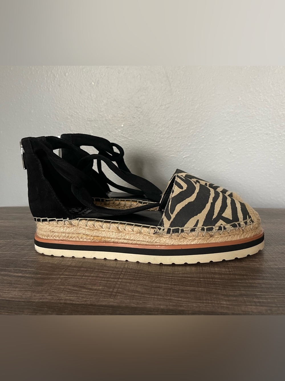Vince Camuto Black Zebra Espadrille Lace-Up Platform Sandals